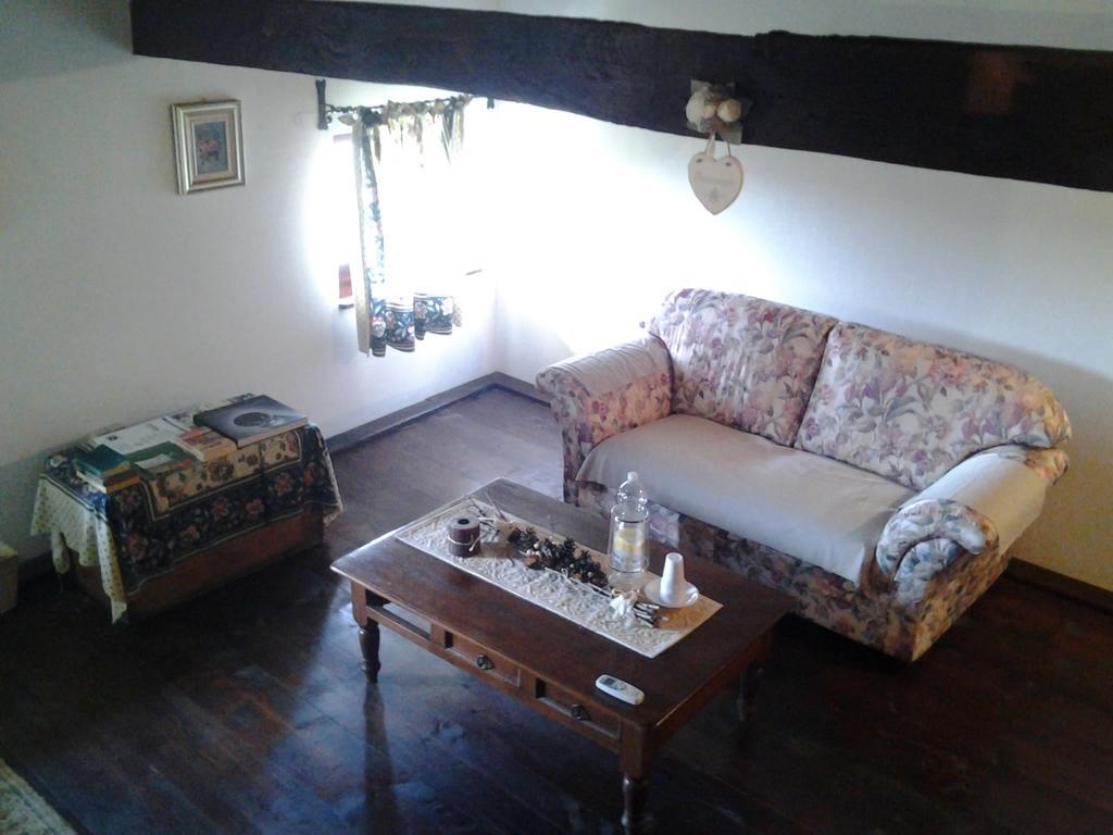 Agriturismo Casa Delle Rose Winery Ruttàrs Kültér fotó